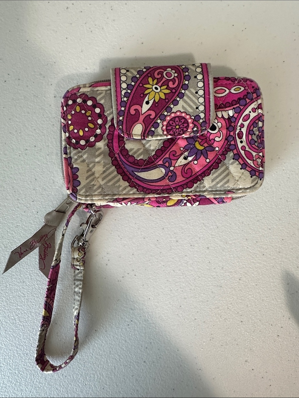 Vera Bradley Retired Paisley Meets Plaid Super Smart Wristlet Wallet Phone Case